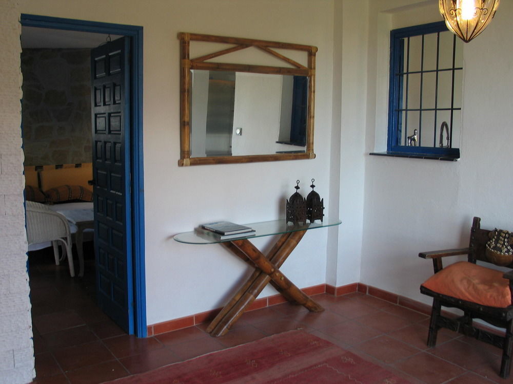 Ddg Retreat Hotel Casares Exterior photo